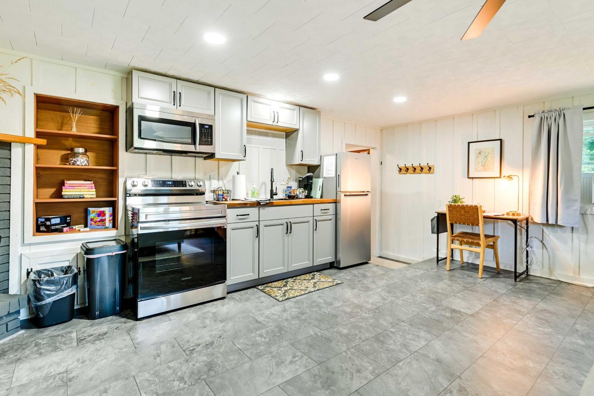 Modern Studio Less Than 13 Mi To Saratoga Racetrack! Ballston Spa Экстерьер фото