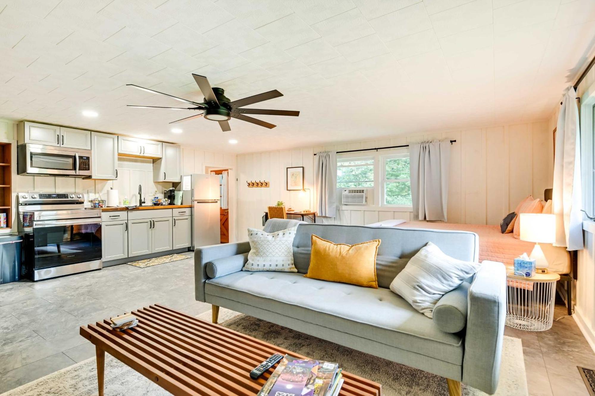Modern Studio Less Than 13 Mi To Saratoga Racetrack! Ballston Spa Экстерьер фото