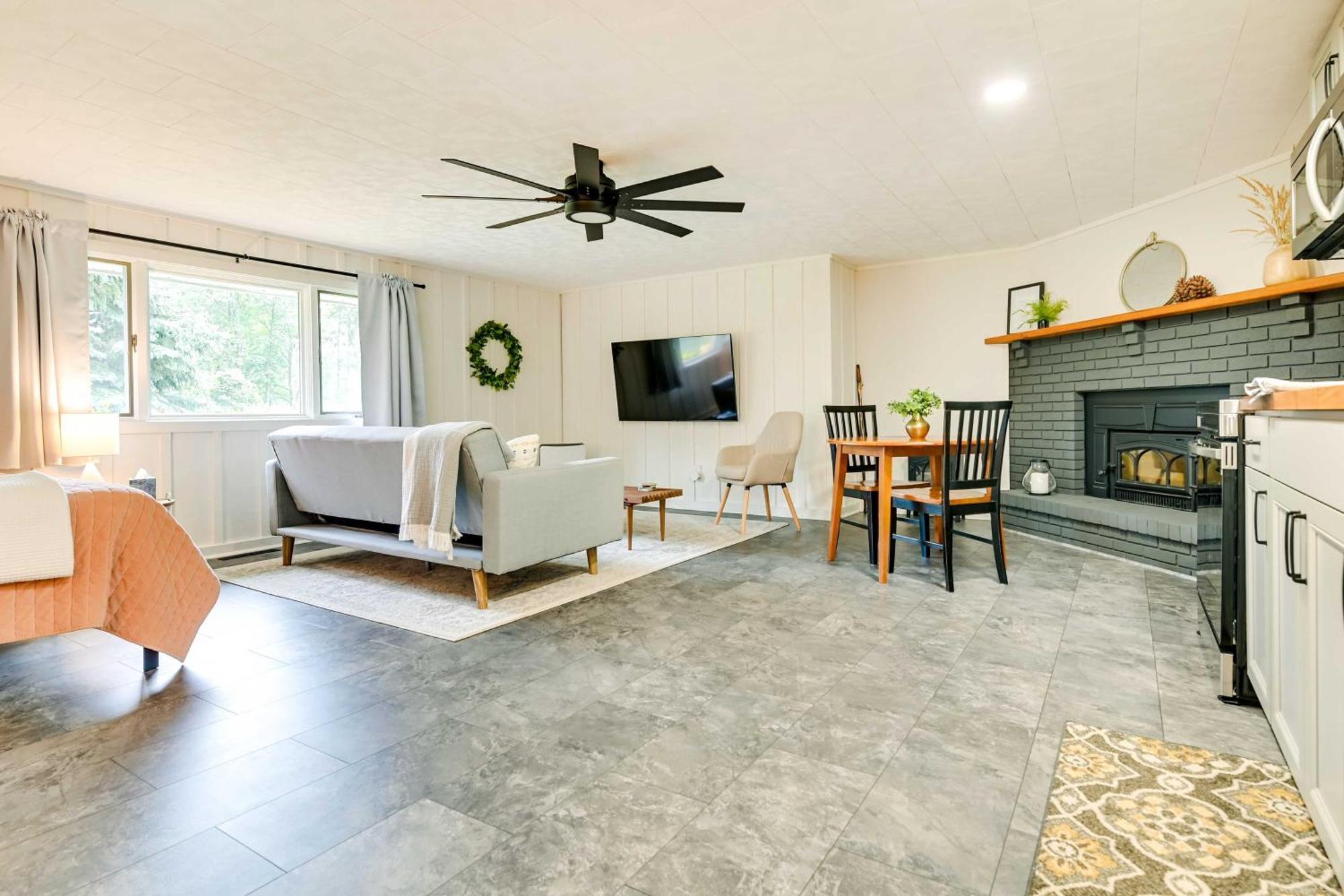 Modern Studio Less Than 13 Mi To Saratoga Racetrack! Ballston Spa Экстерьер фото